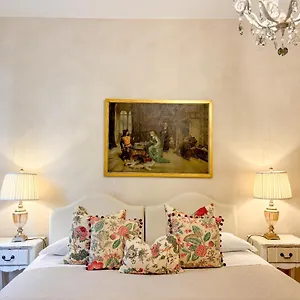Apartment Palazzo Tiolo, Verona